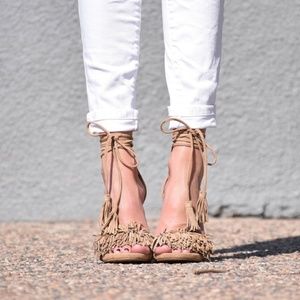 Steve Madden Tassled Lace-up Pumps